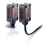 S100-PR-5-M00-NH photo sensor; 10-30DC; 32x20mm plastic body; reflective; background suppression; 30...100mm; NPN; light/dark; M8 connector.