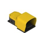 PX 10121 pedal; fixed lock in down position; 1NO+1NC; fast action; plastic body; yellow; IP65