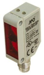 QERN/BN-0F photo sensor; 10-30DC; 30x20mm plastic housing; reflective from reflector; red; radial; 0...5m; NPN; NO/NC; M8 connector